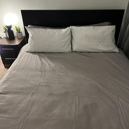Luxurious Dlr Apartment London Ngoại thất bức ảnh